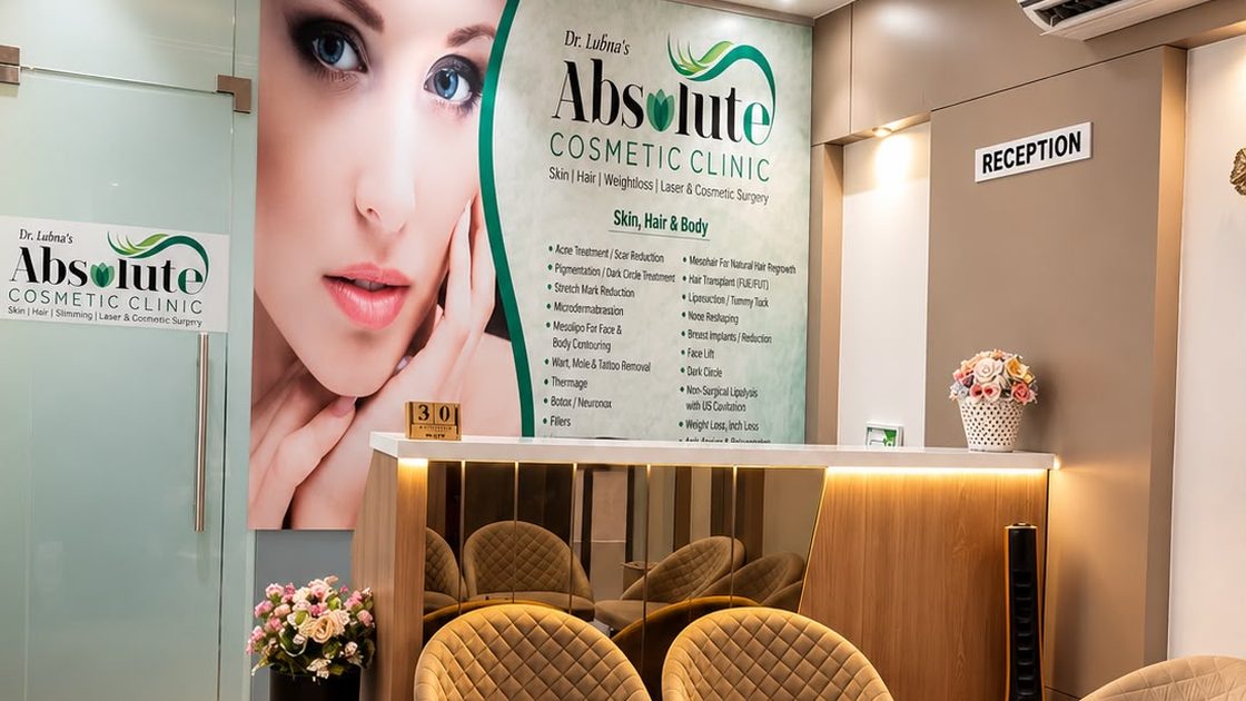 Reception desk and waiting area at Absolute Cosmetic Clinic, Bhiwandi
